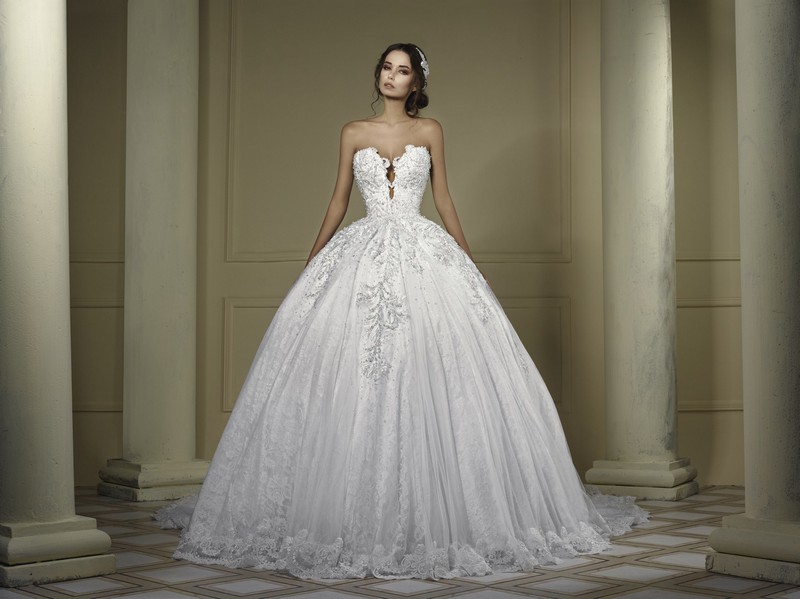 Naja Saade Prima Donna-Bridal Collection
